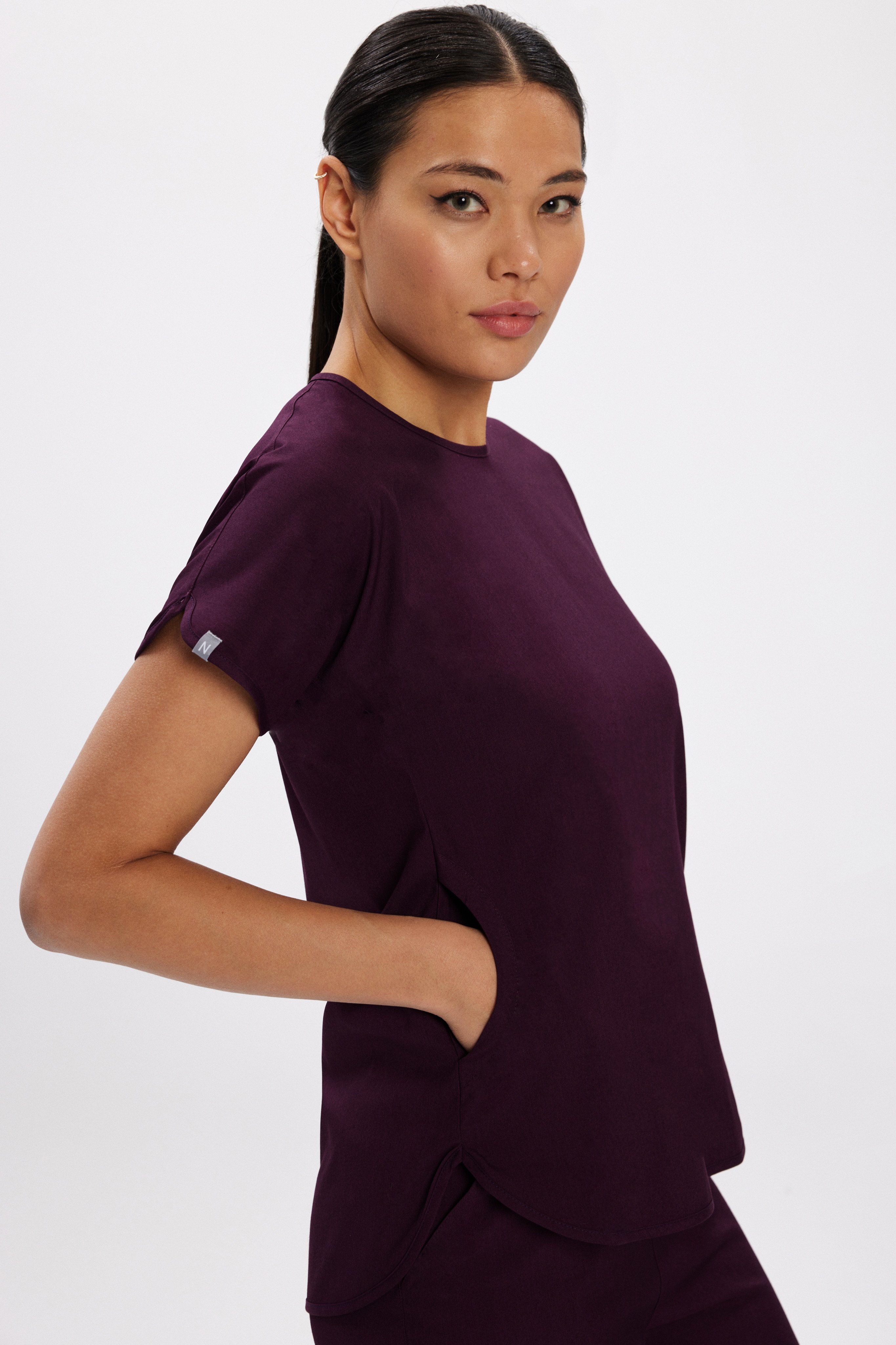 M E L B O U R N E - Mürdüm Kadın Üniforma Takım