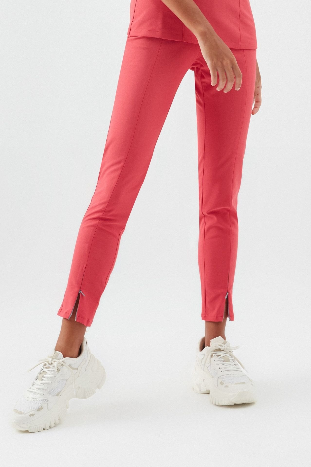 T I F F A N Y - Nar Çiçeği Kadın Üniforma Alt