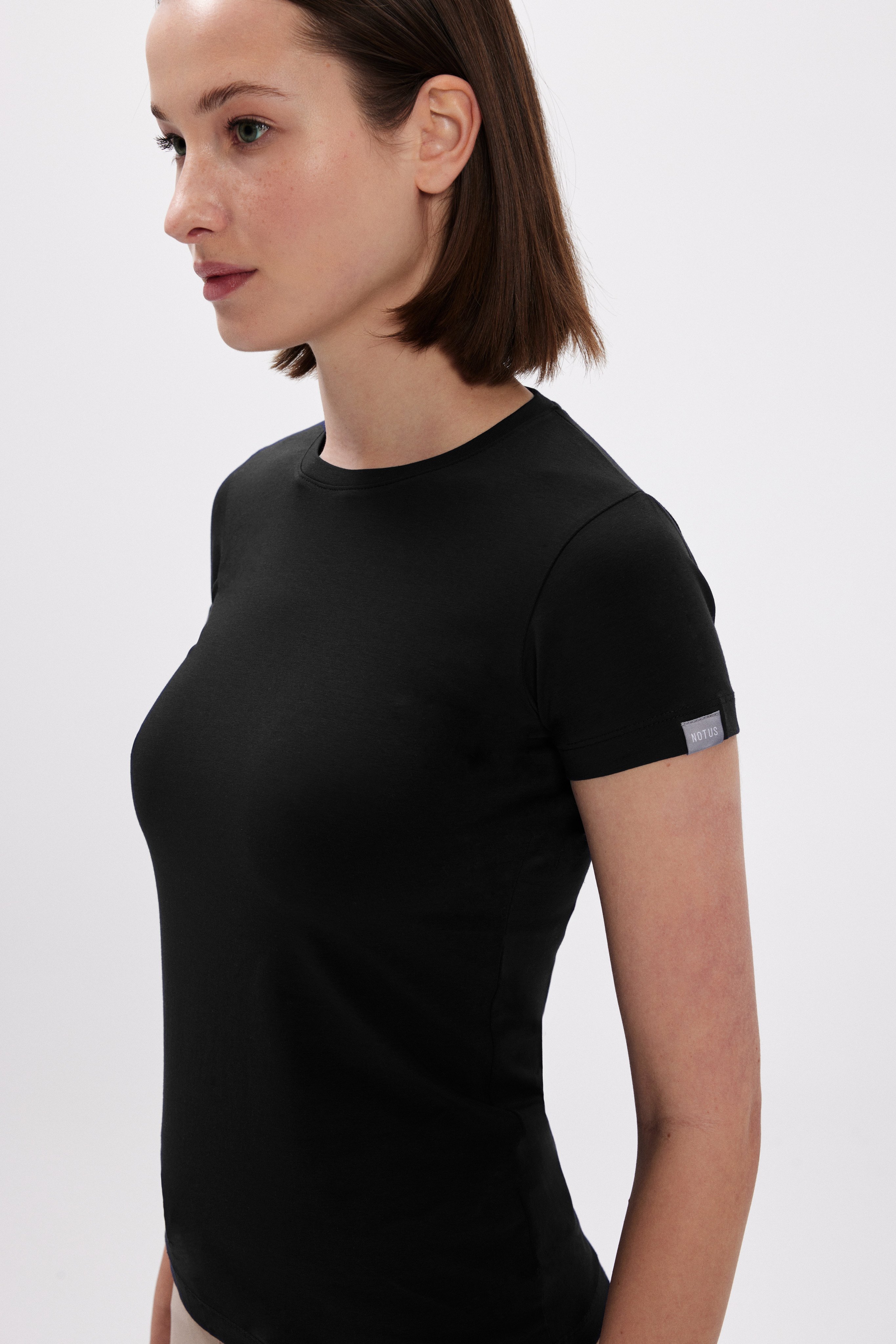 Kadın Siyah Kısa Kollu Basic T-Shirt