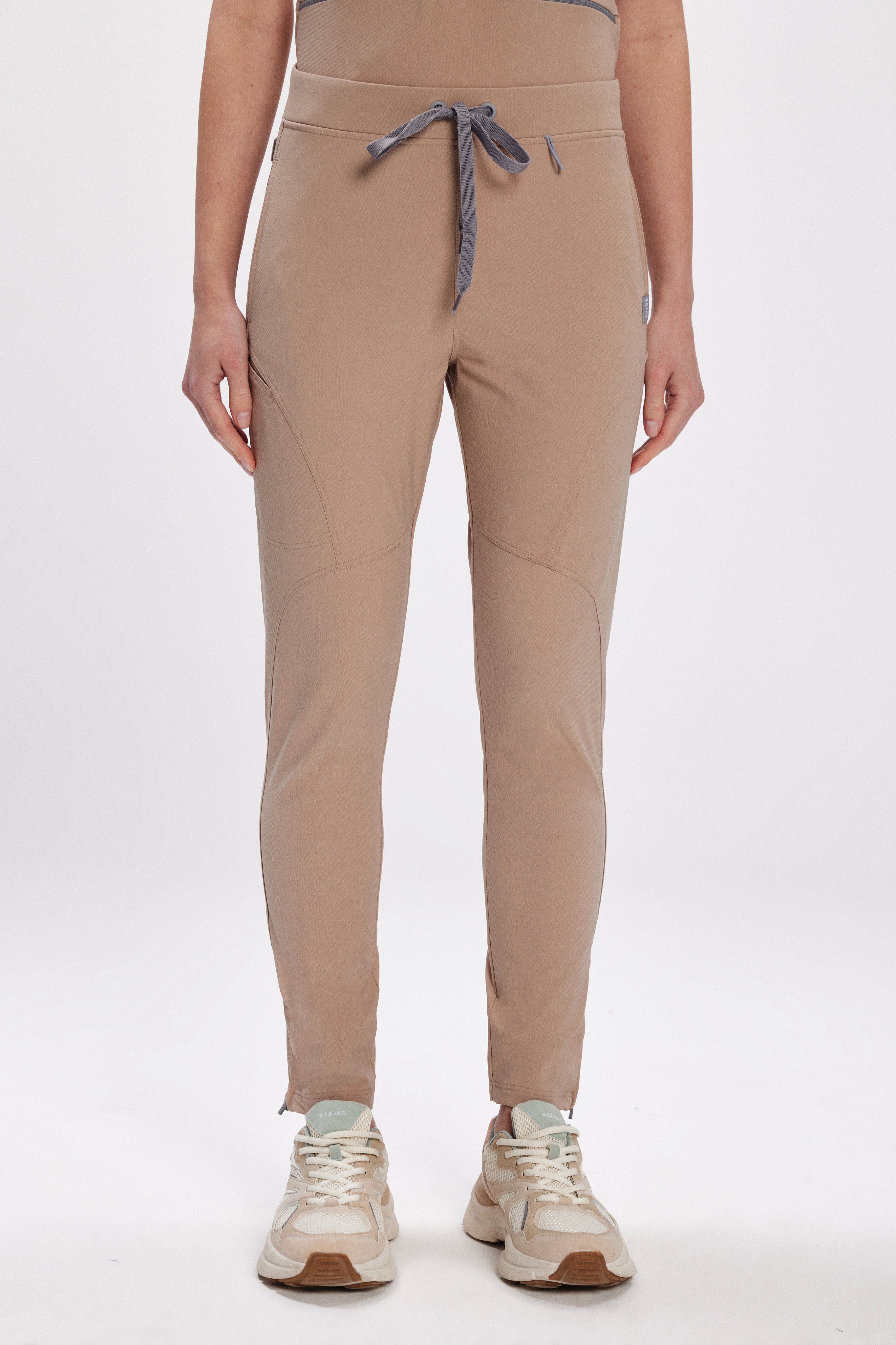 D E M E T E R - Bej Kadın Alt