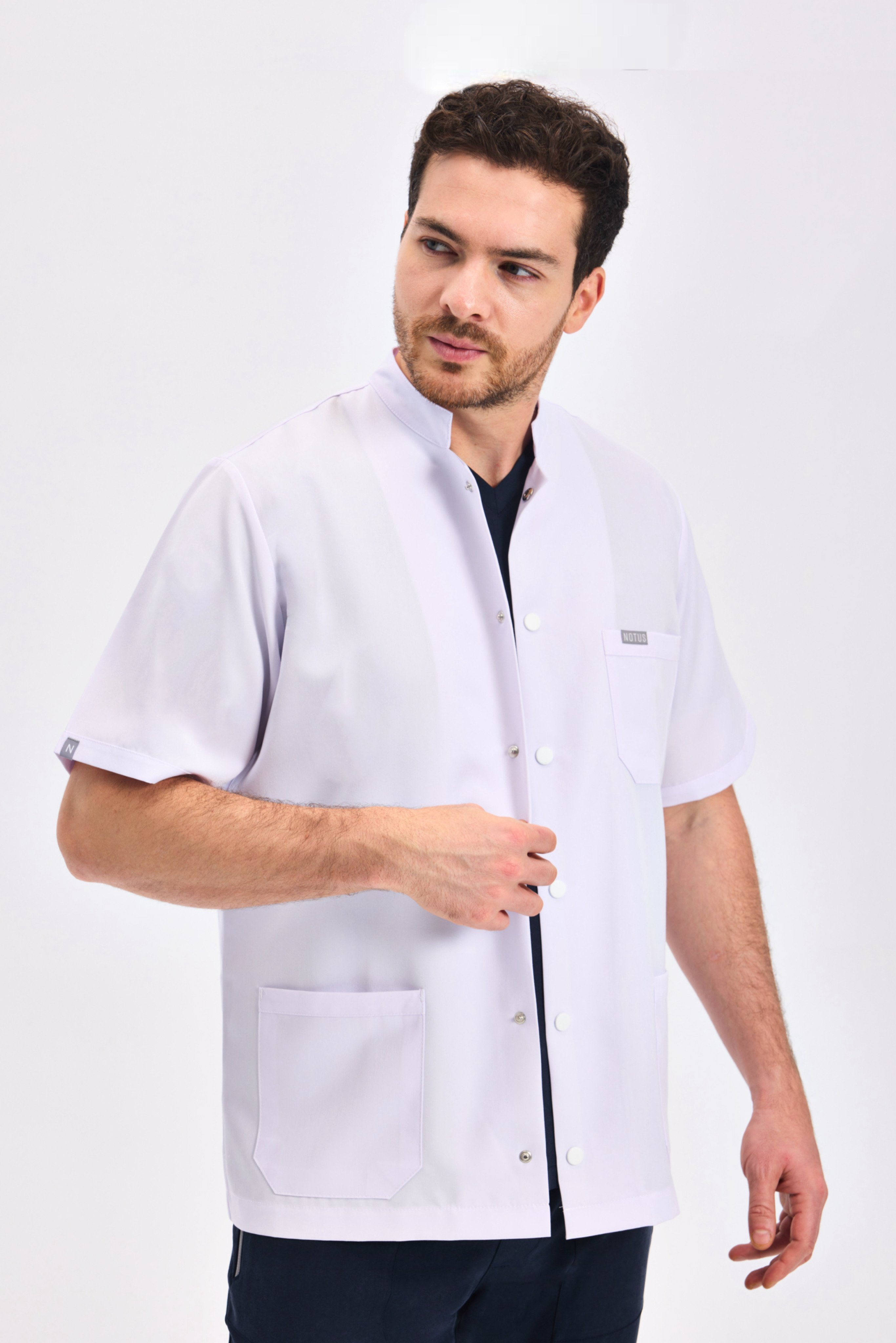 KISA KOL HAKİM YAKA ERKEK ÖNLÜK