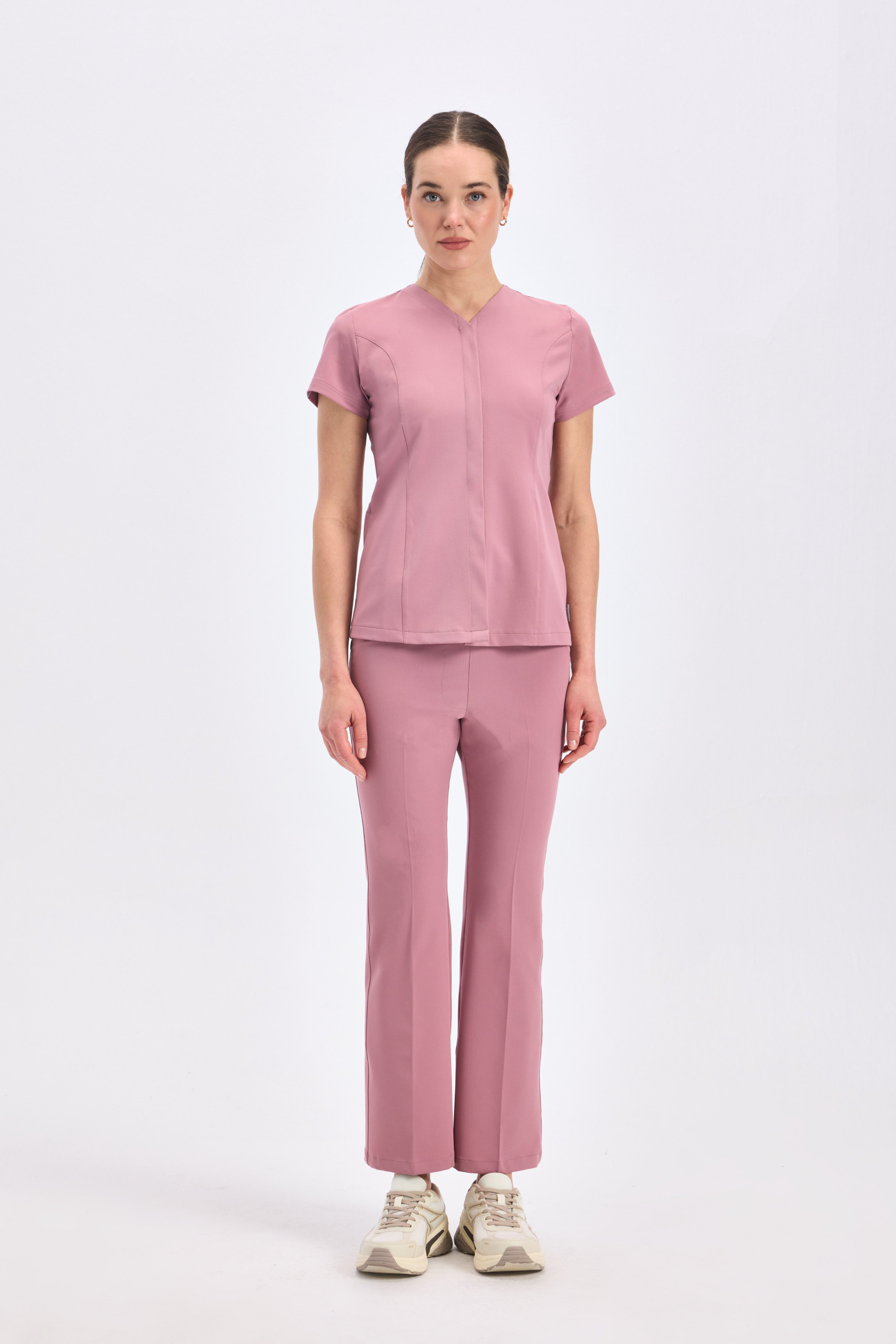 V E R O N A - Leylak Kadın Üniforma Takım