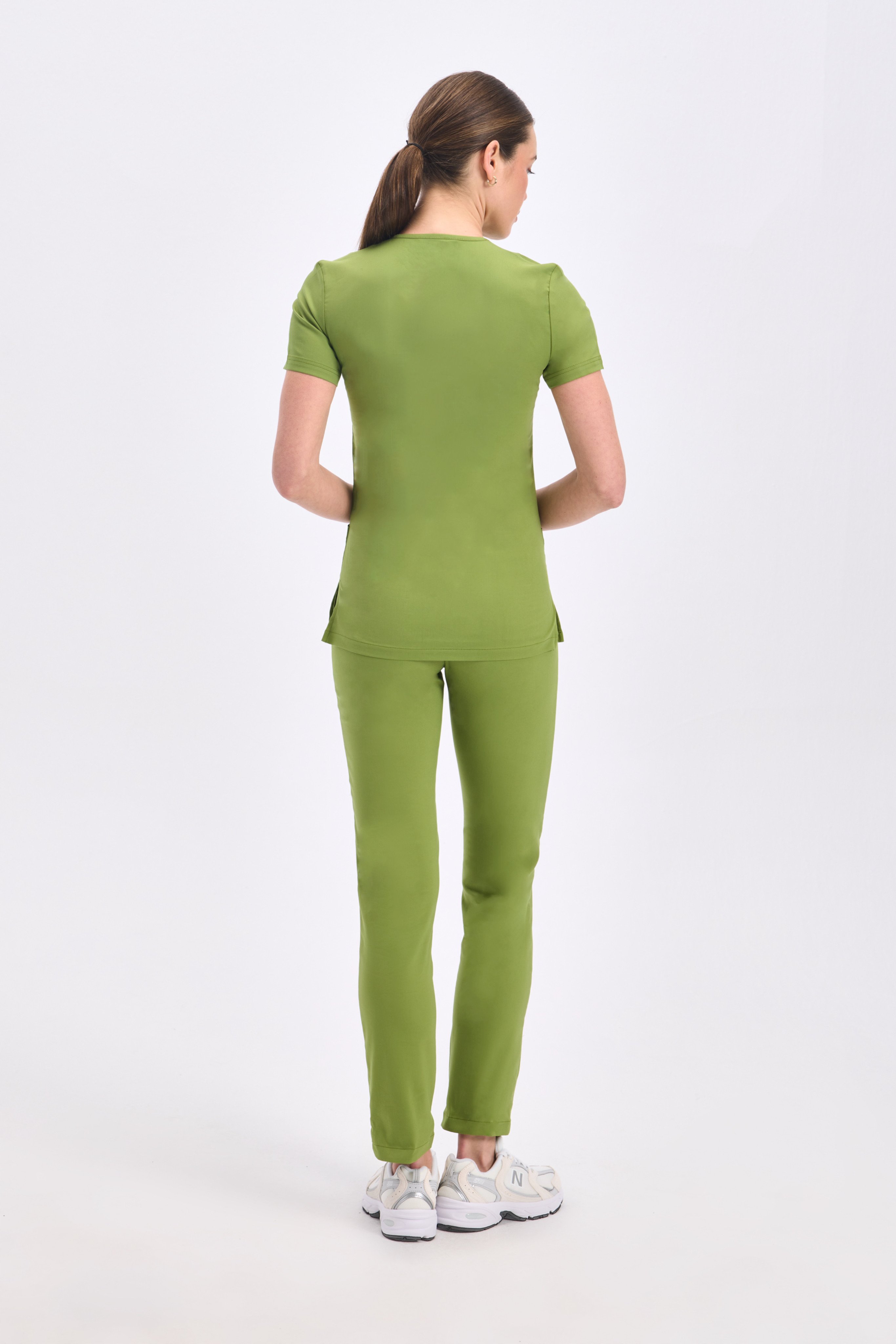 Grasshopper Klasik Kadın Üniforma Takım